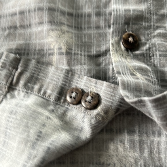 Batik Bay Palm Tree print casual shirt - Picture 6 of 7